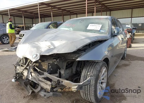 2011 BMW 328I z USA, uszkodzony, nr VIN WBAPH7C56BE681422